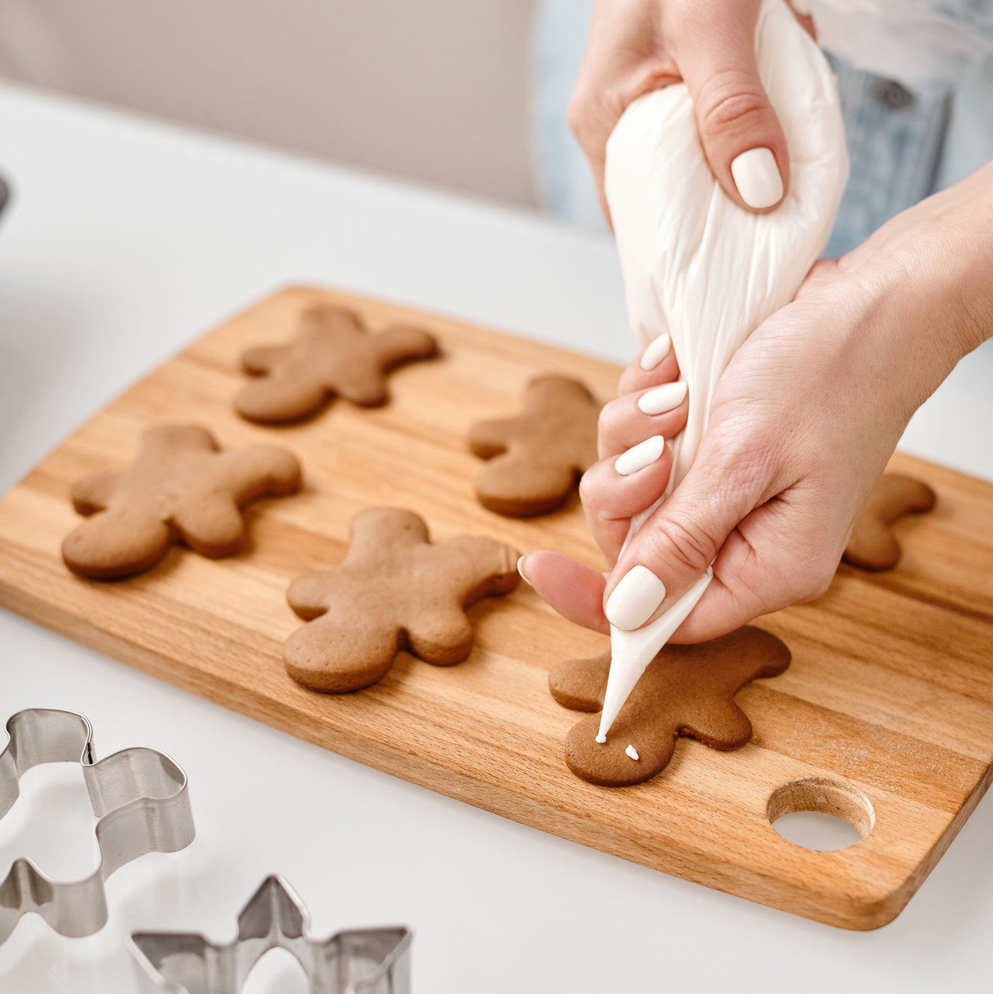 VEGAN GINGERBREAD COOKIES